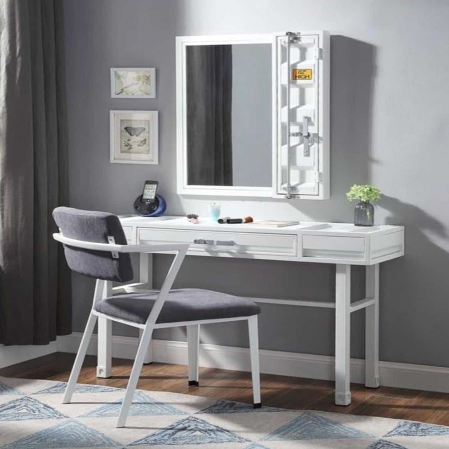 Heslin Dressing Table