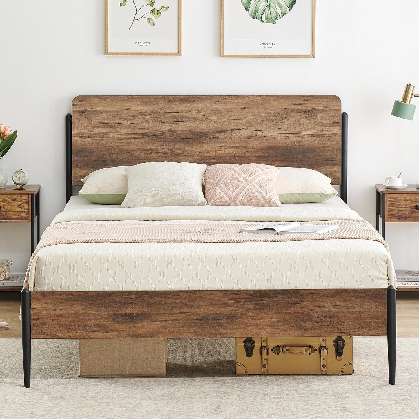 Roman Bed with Side Tables