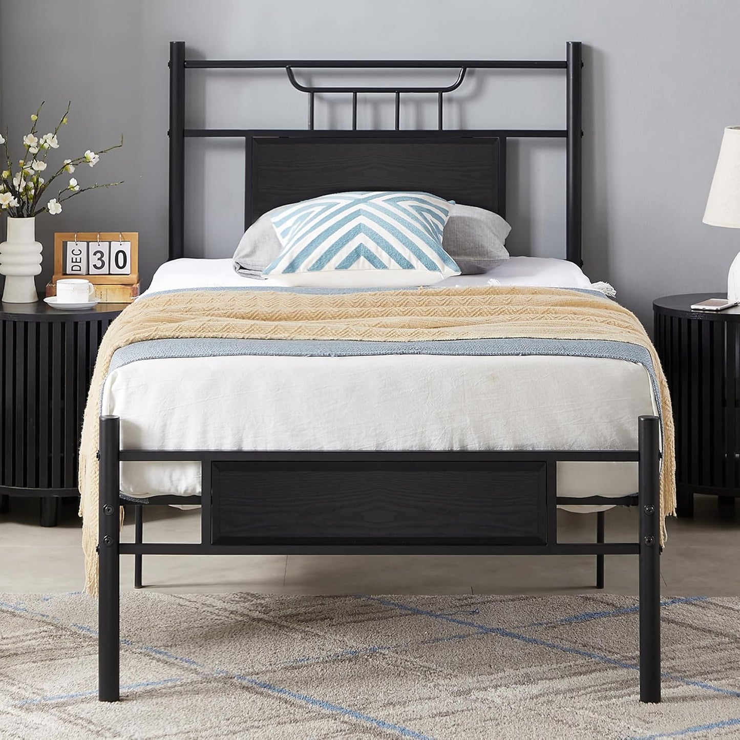 Scotty Modern Bed