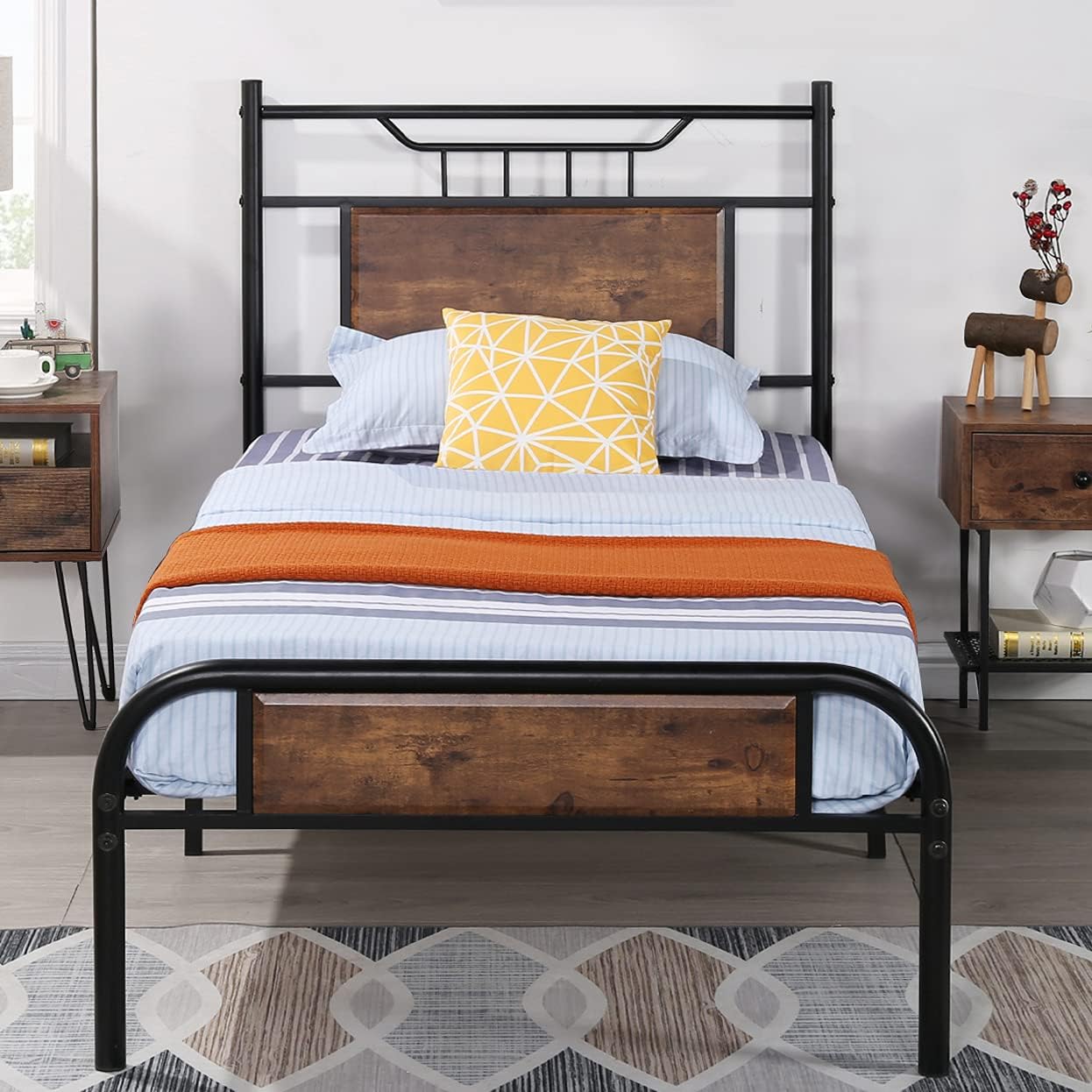 Scotty Modern Bed