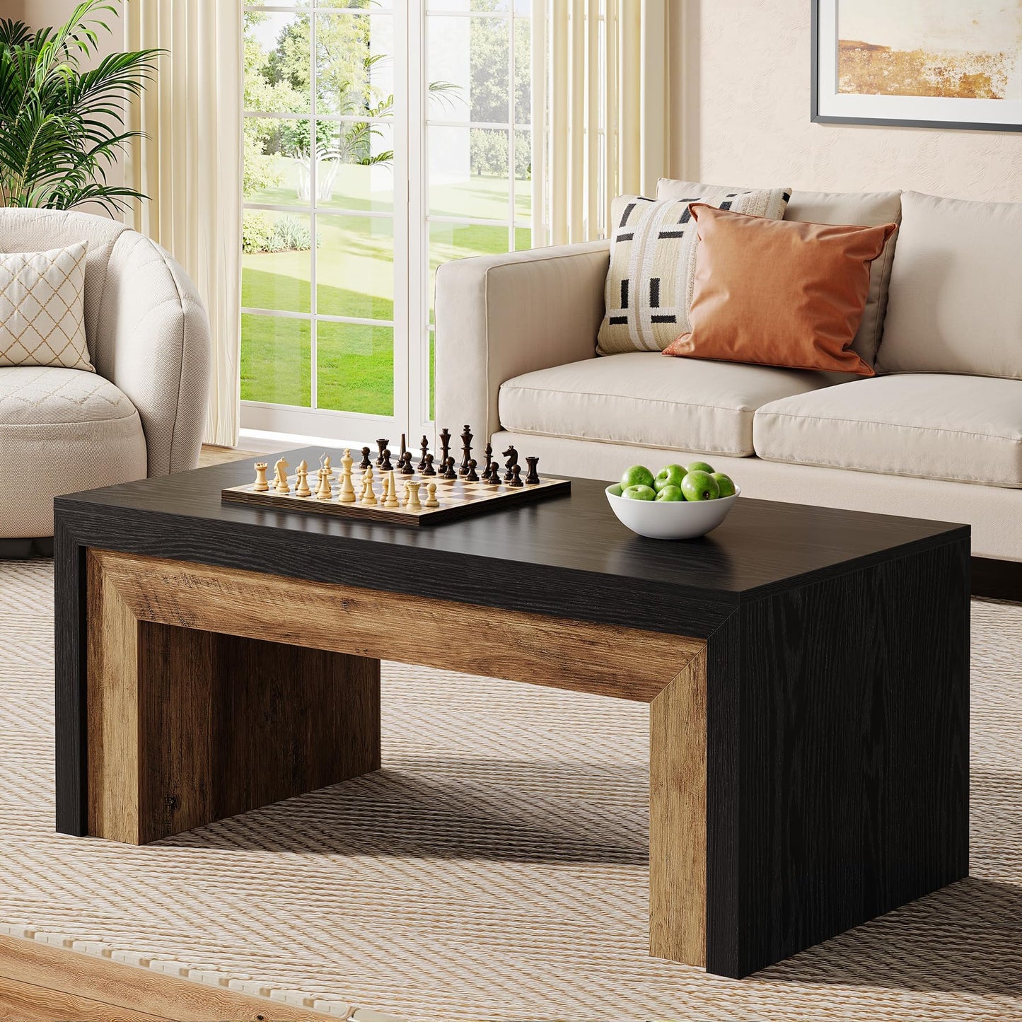 Evie Central Table