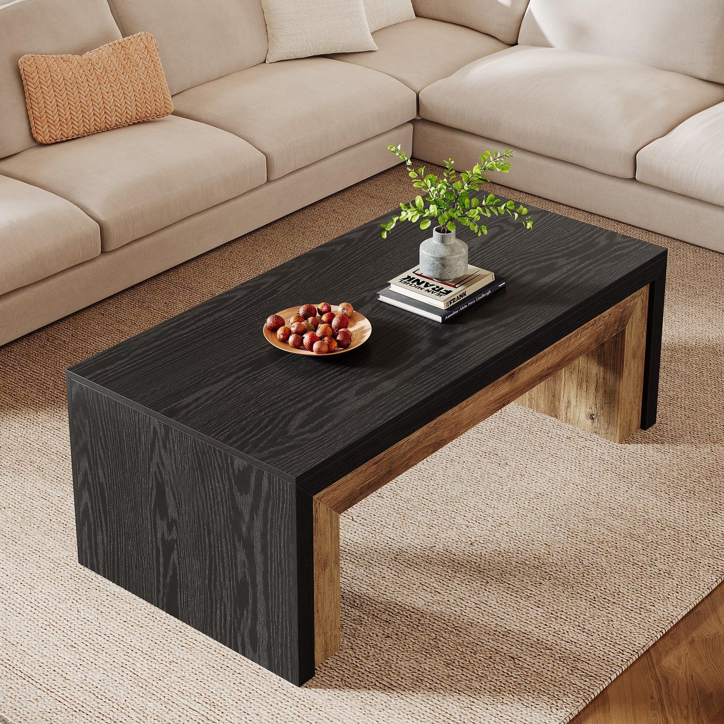 Evie Central Table