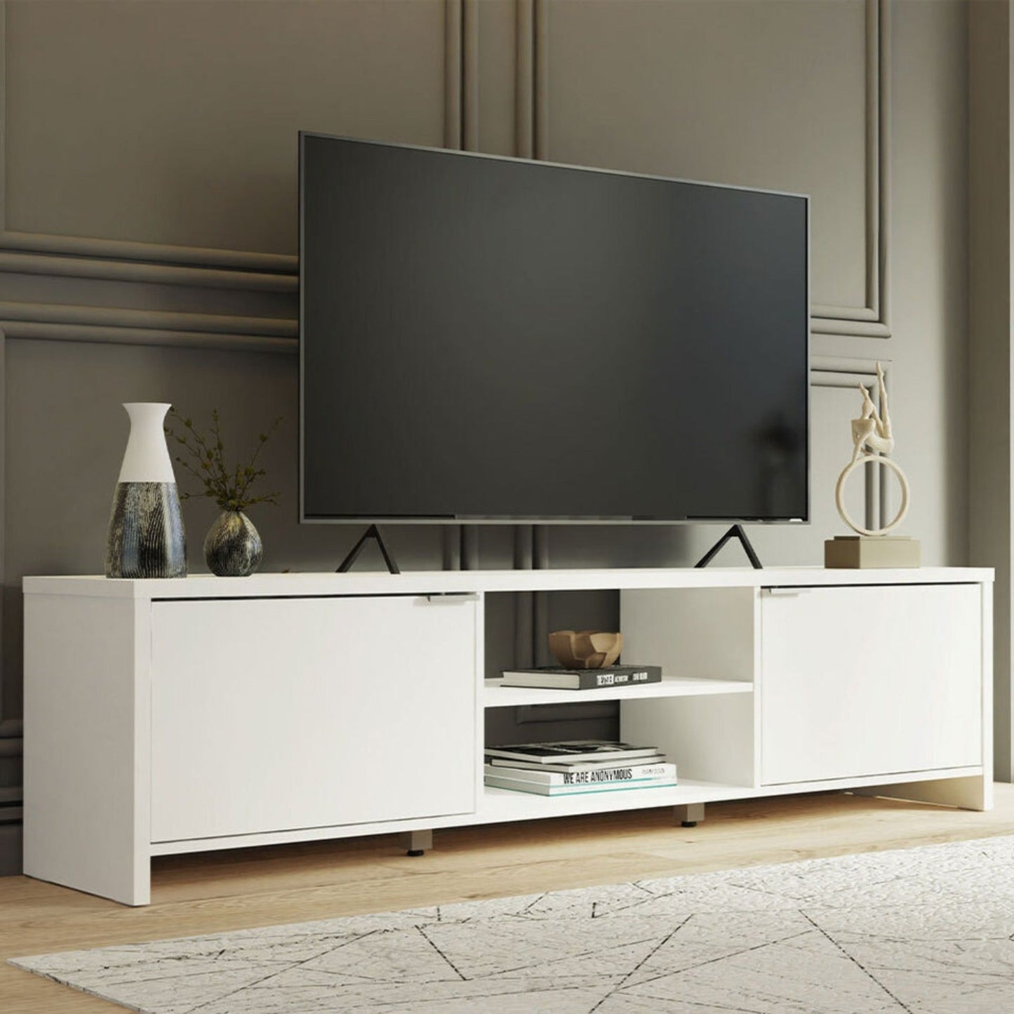 Everly Media Console