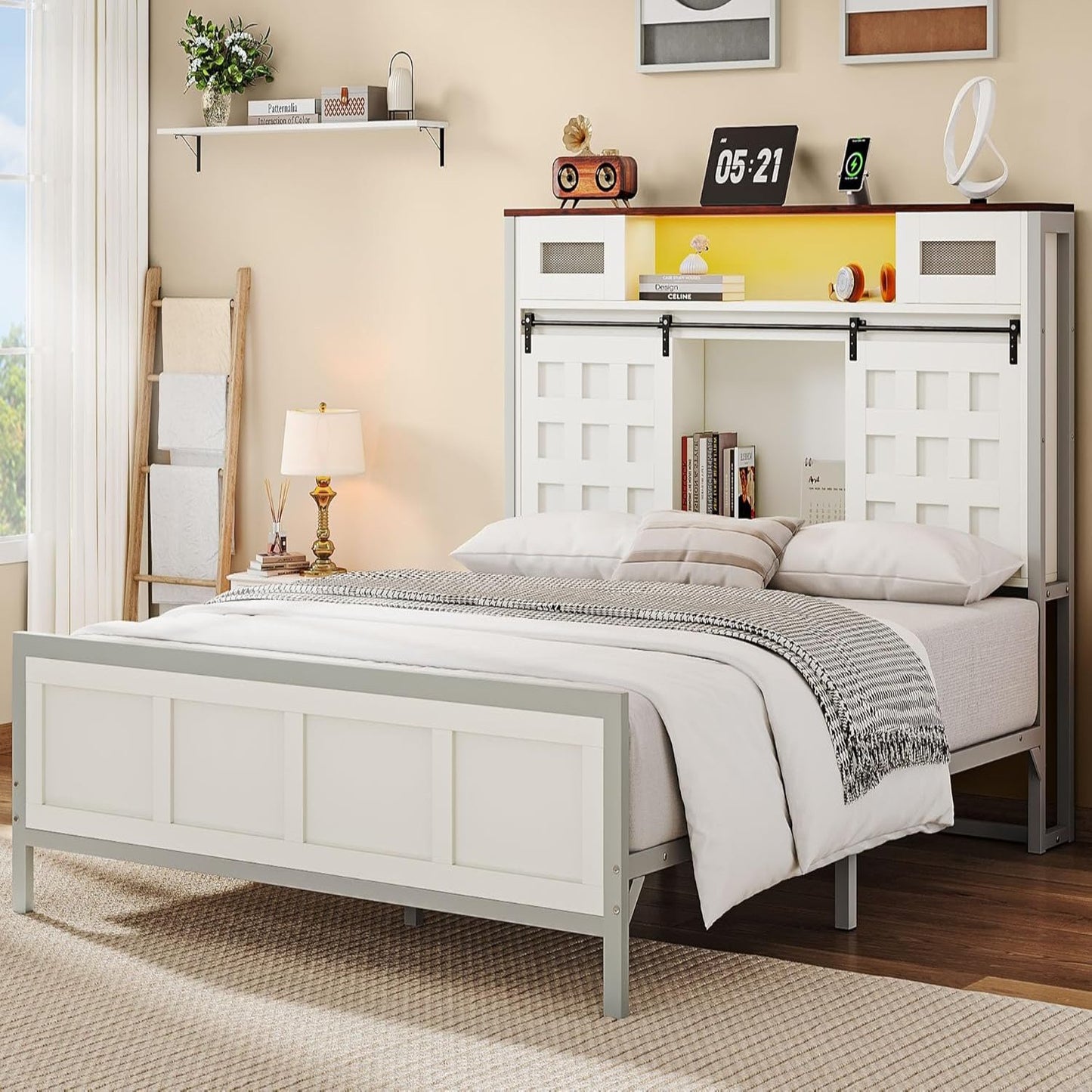 Deuno Modern Bed