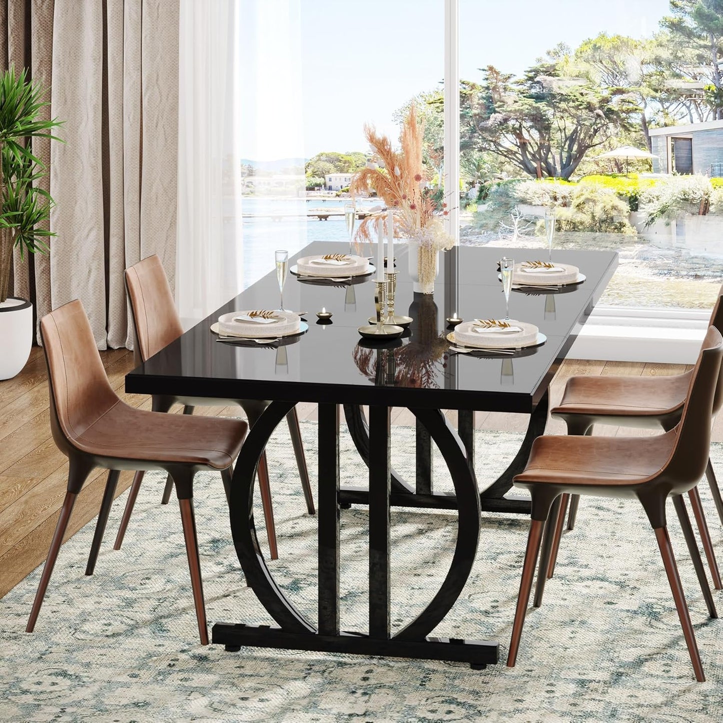 Daysis Dining Table