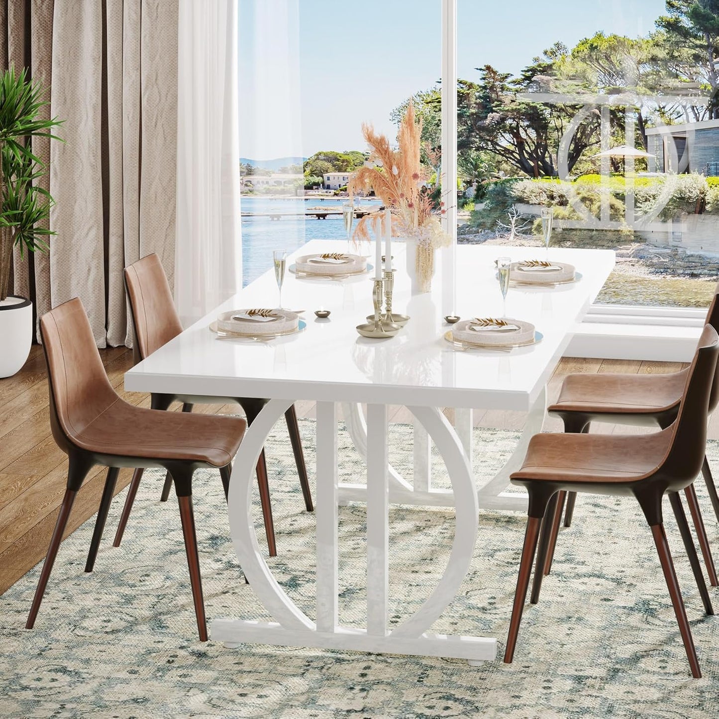 Daysis Dining Table